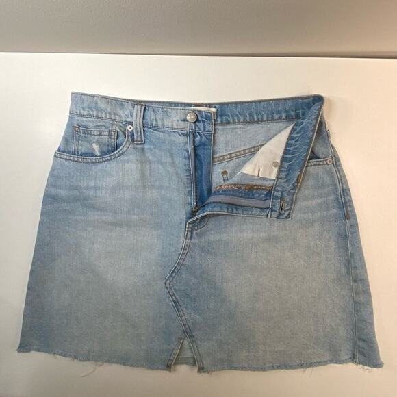 EUC | Madewell | Distressed Denim Skirt | Blue | Size 30 - Picture 3 of 12